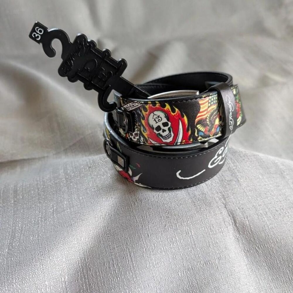 Ed Hardy Tattoo Print Studded Belt Men's size 36 NEW!